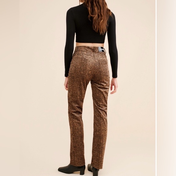Women's Brown Herringbone Corduroy Straight Leg Pants - Picture 2 of 7